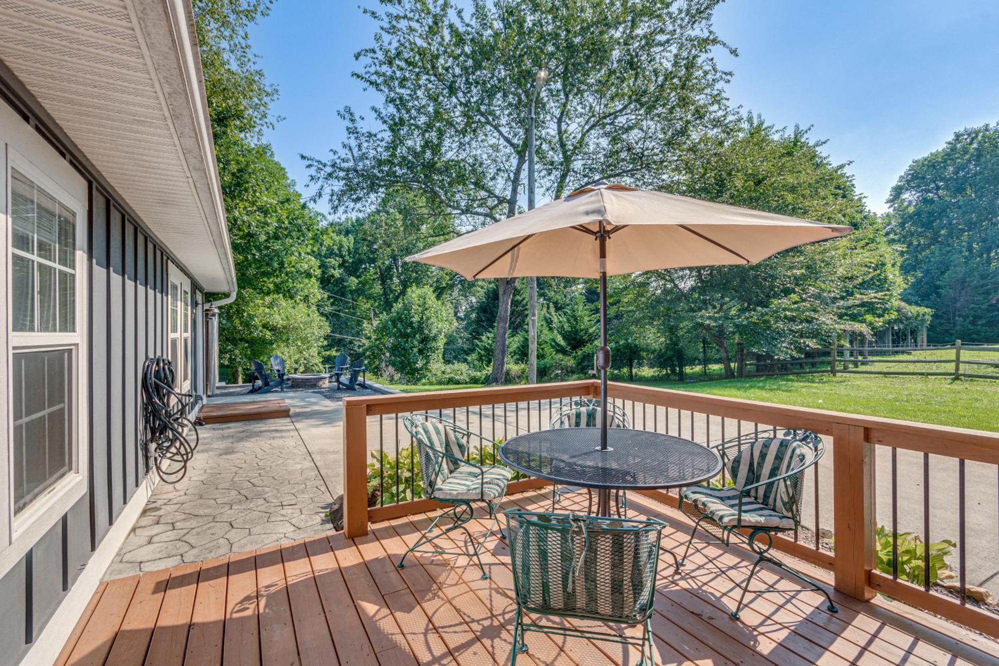 Cozy Cottage With Hot Tub Less Than 4 Mi To Black Mountain! Swannanoa Dış mekan fotoğraf