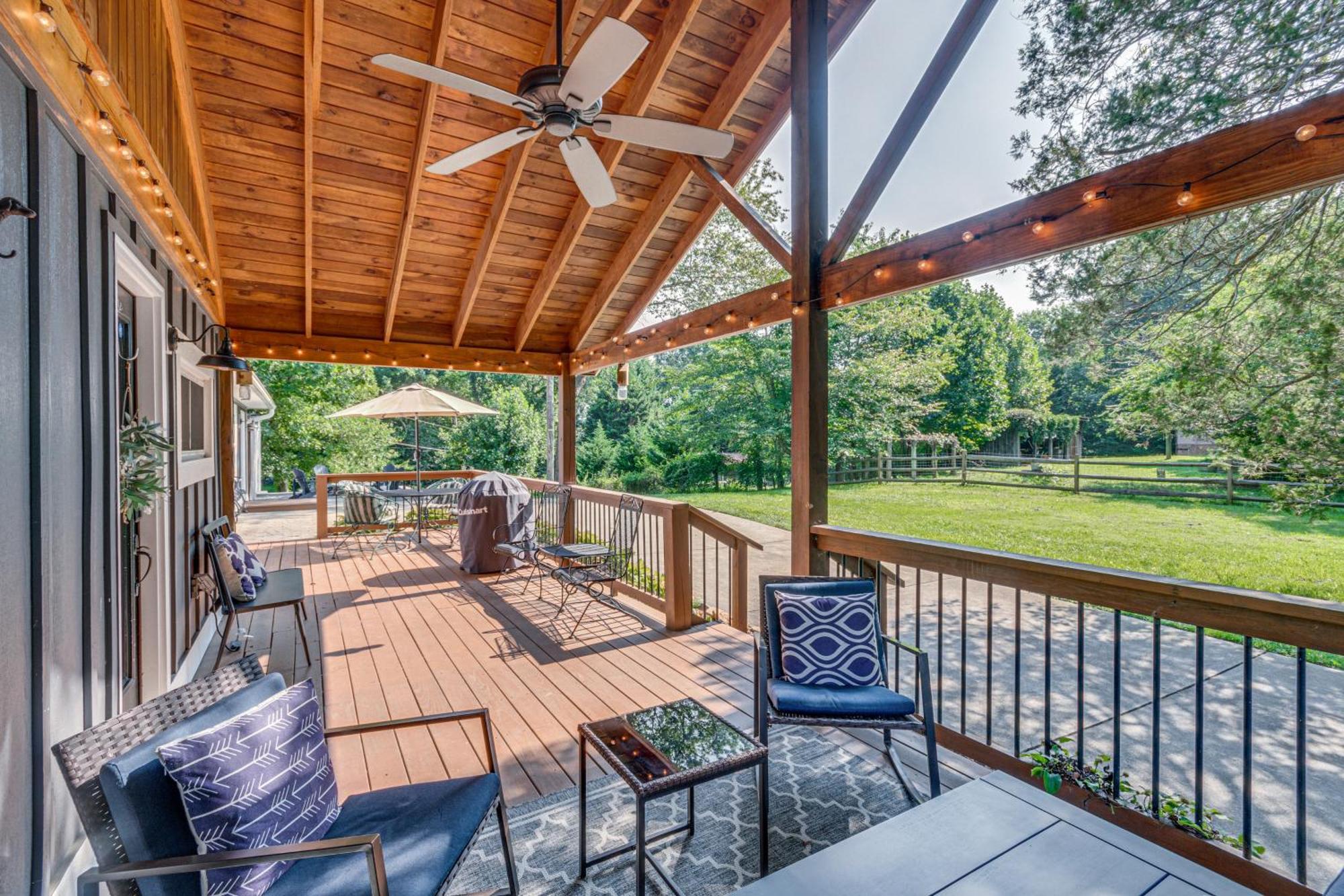 Cozy Cottage With Hot Tub Less Than 4 Mi To Black Mountain! Swannanoa Dış mekan fotoğraf